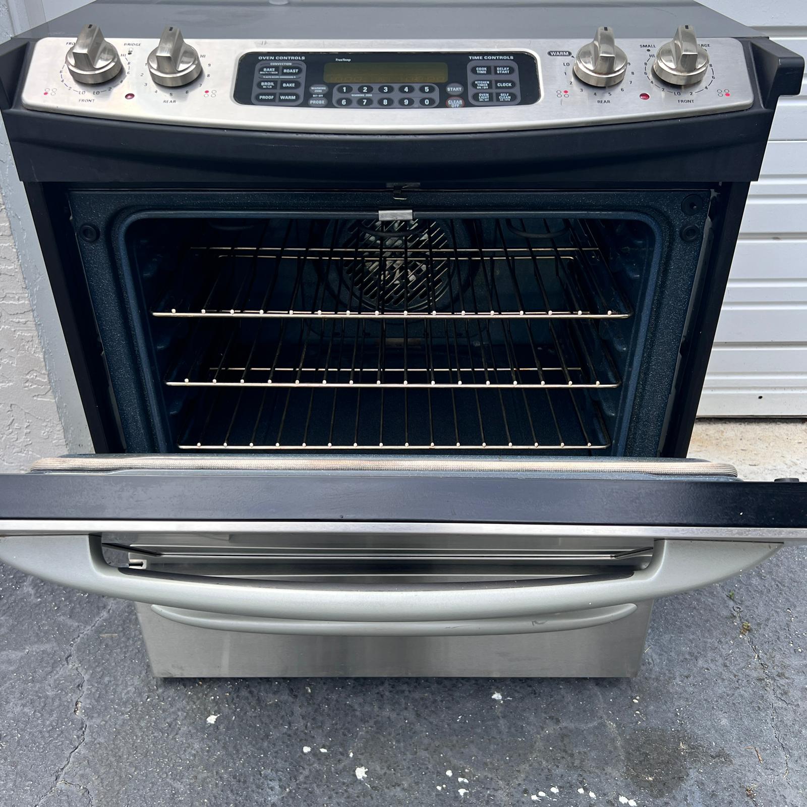 GE Profile Slide Electric Stove GE Profile Slide Electric Stove